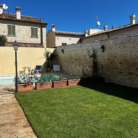 Monsignore, Pesaro